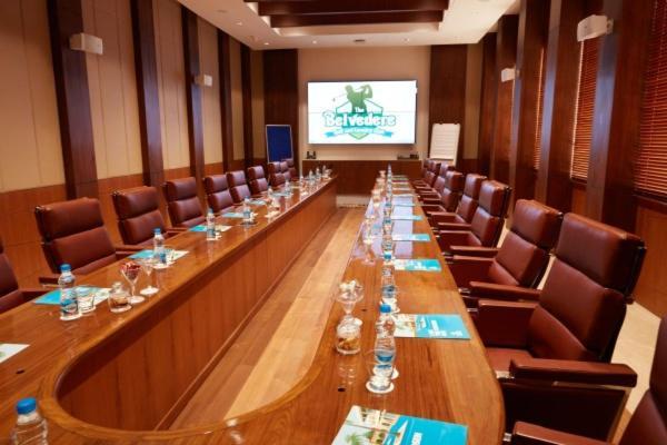 Belvedere Golf & Country Club Adalaj Extérieur photo