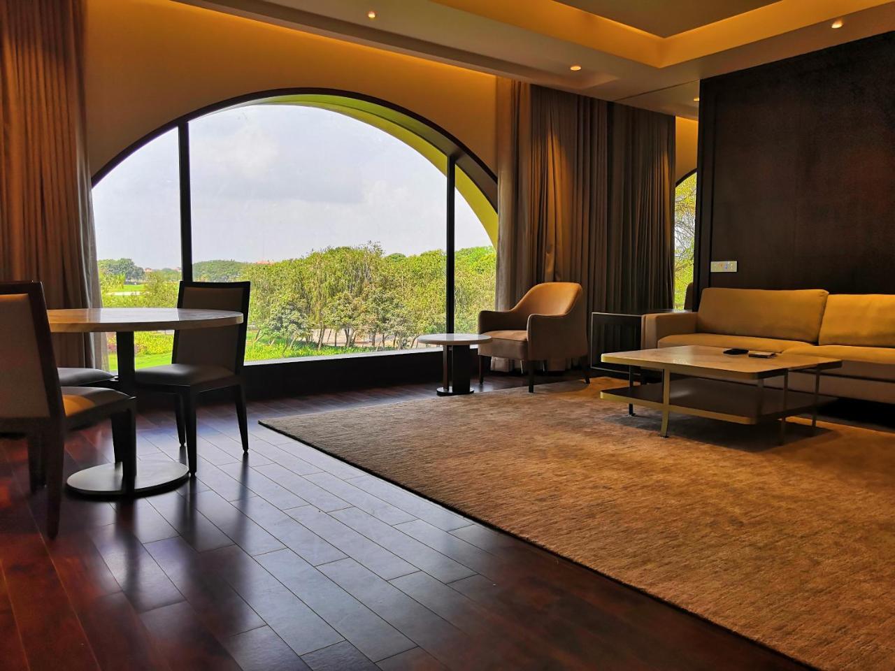 Belvedere Golf & Country Club Adalaj Extérieur photo